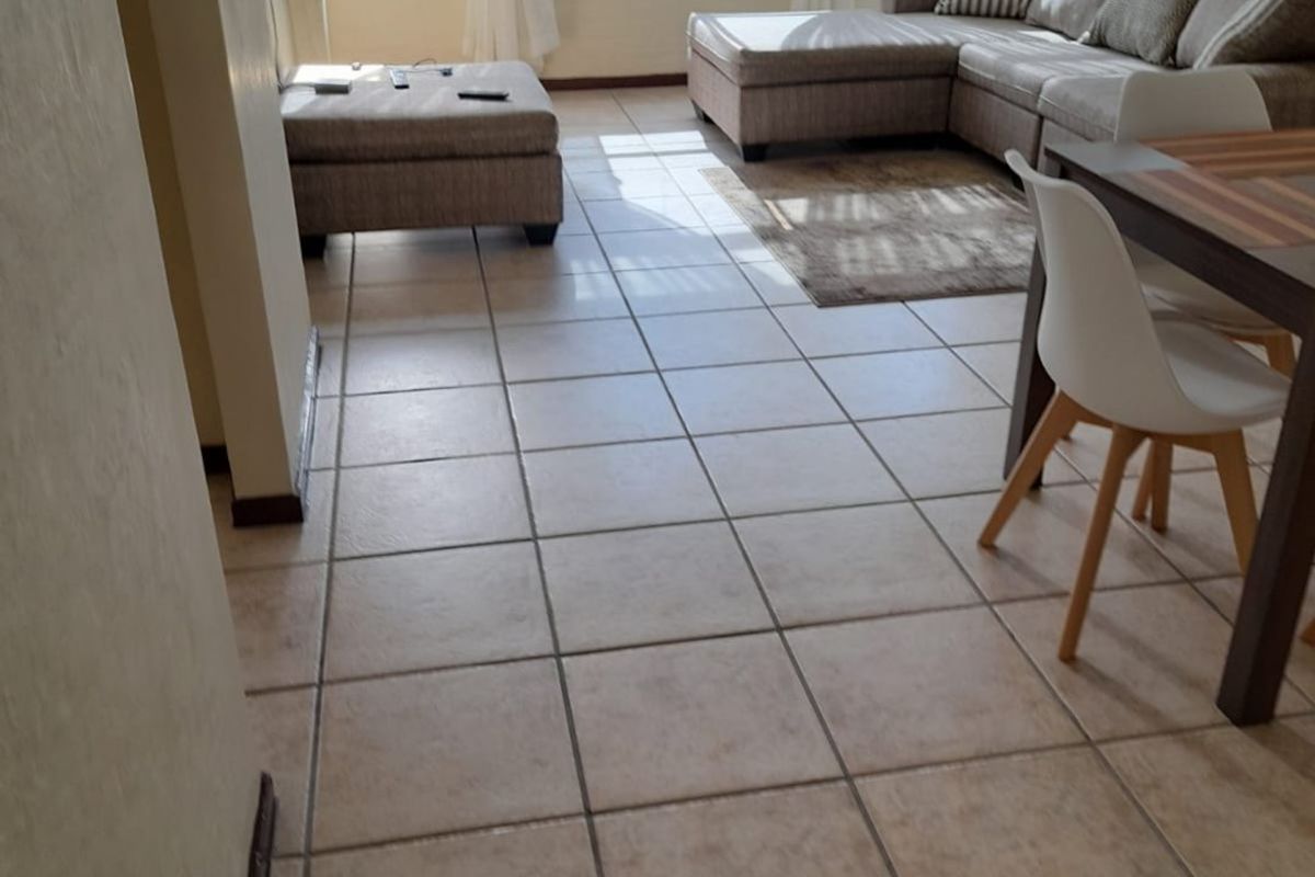 2 Bedrooms, 1 Bathroom Apartment To Let In Doonside, Kingsburg - Photo 2