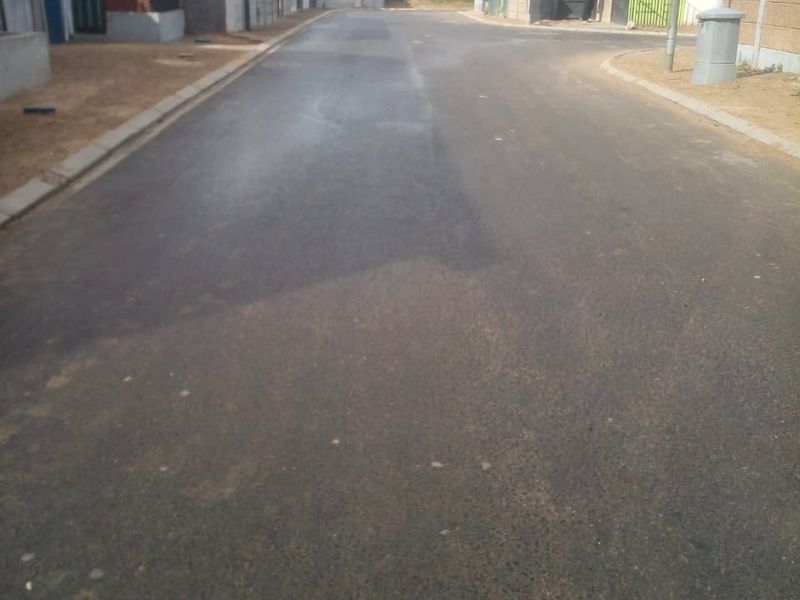 2 BEDROOM HOUSE FOR SALE IN SCOTTSDENE KRAAIFONTEIN - Photo 8