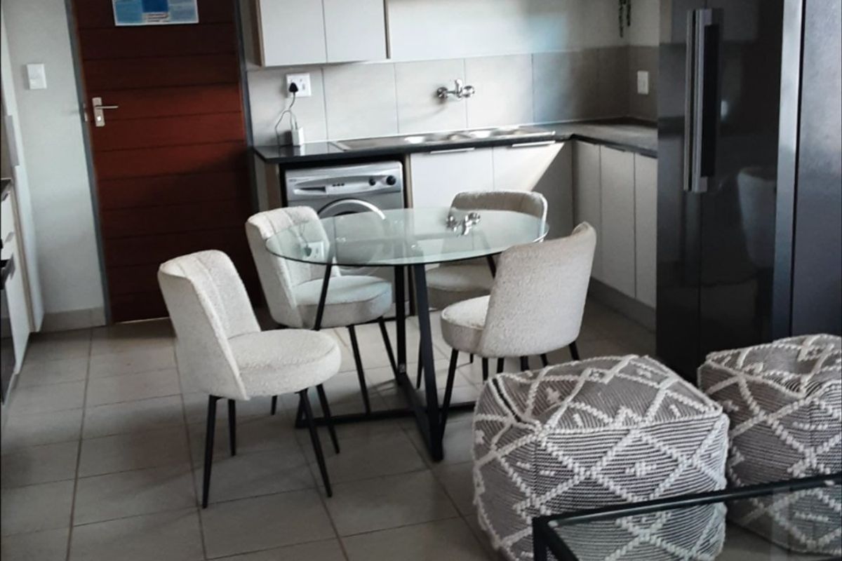 Brand-new 3 bedrooms with 2 bathrooms for sale in Sky City Security Estate! - Photo 5