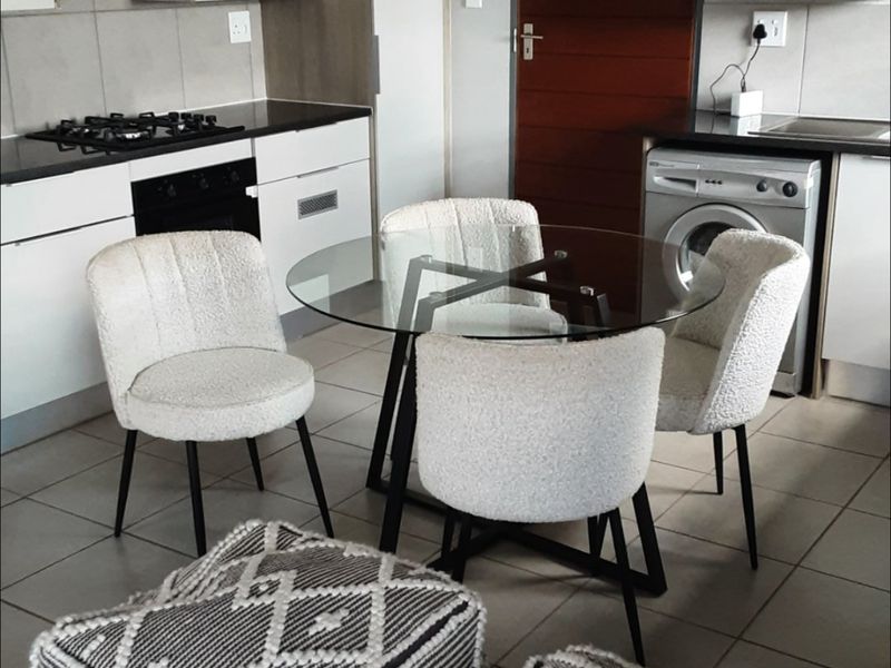 Brand-new 3 bedrooms with 2 bathrooms for sale in Sky City Security Estate! - Photo 7