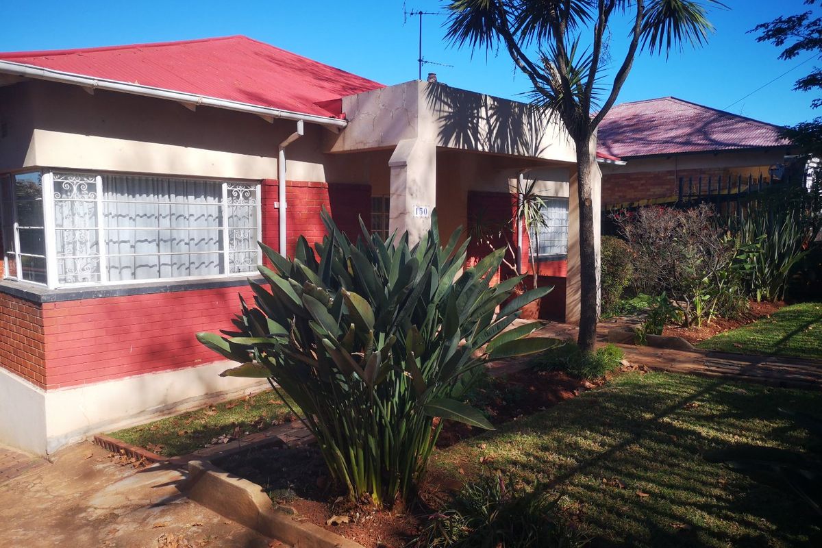 A lovely family property - Photo 2