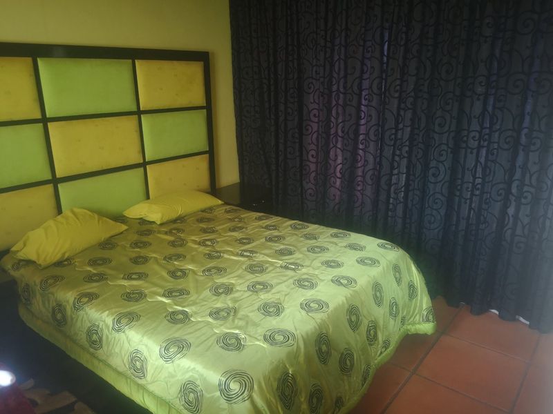 Luxurious Family Living Awaits You! - Photo 9