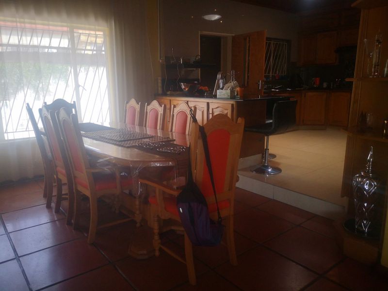 Luxurious Family Living Awaits You! - Photo 8