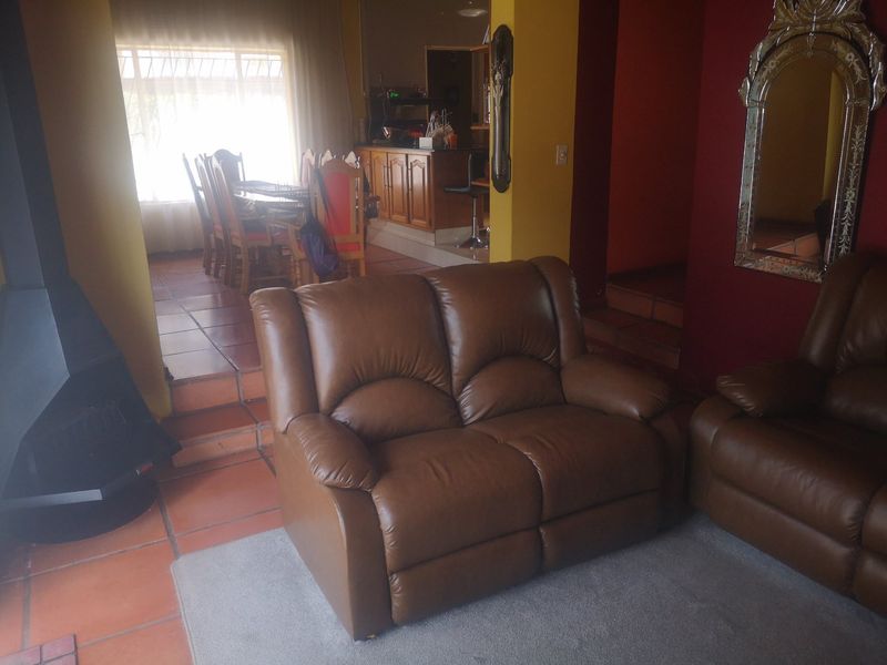 Luxurious Family Living Awaits You! - Photo 7