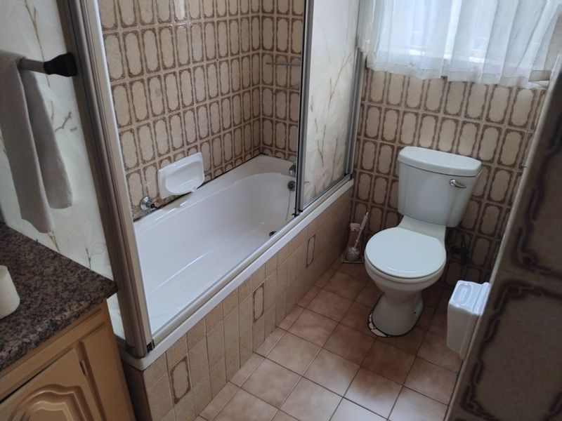 Thriving Guest House in Prime Troyeville, Johannesburg - Photo 5