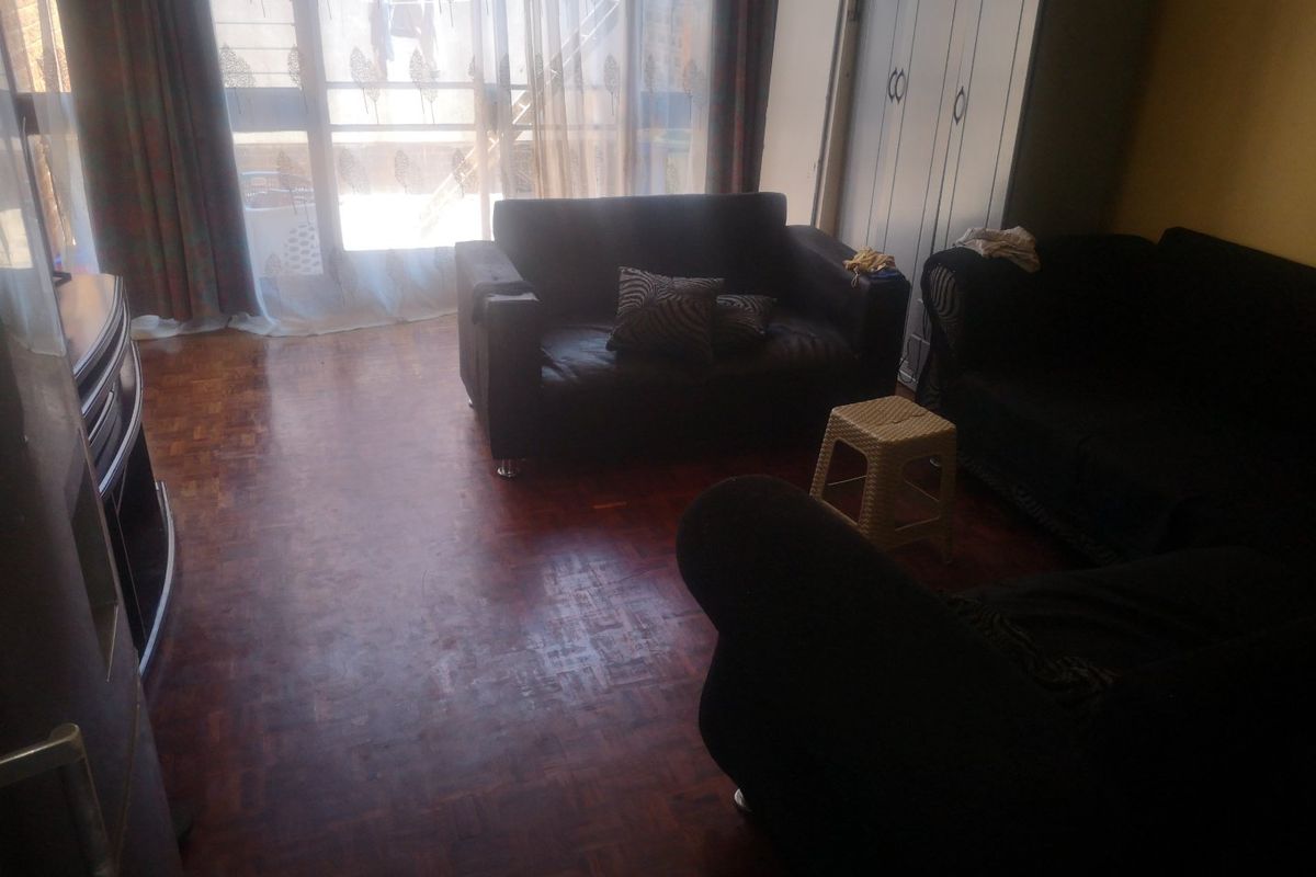 Investment property - Photo 4