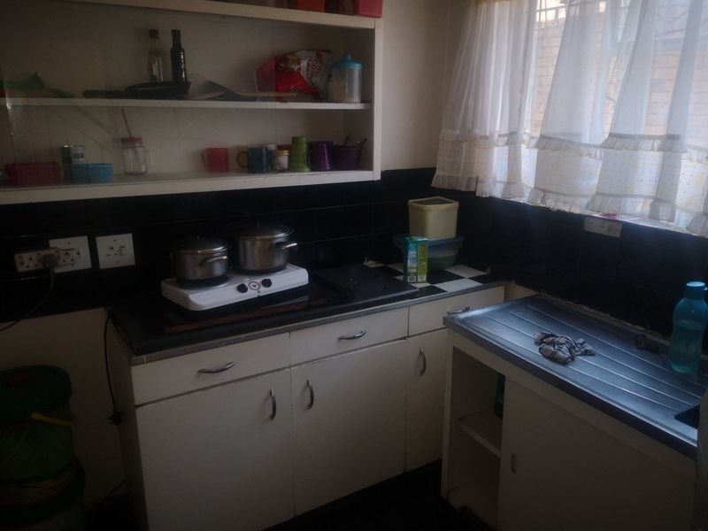 Investment property - Photo 2