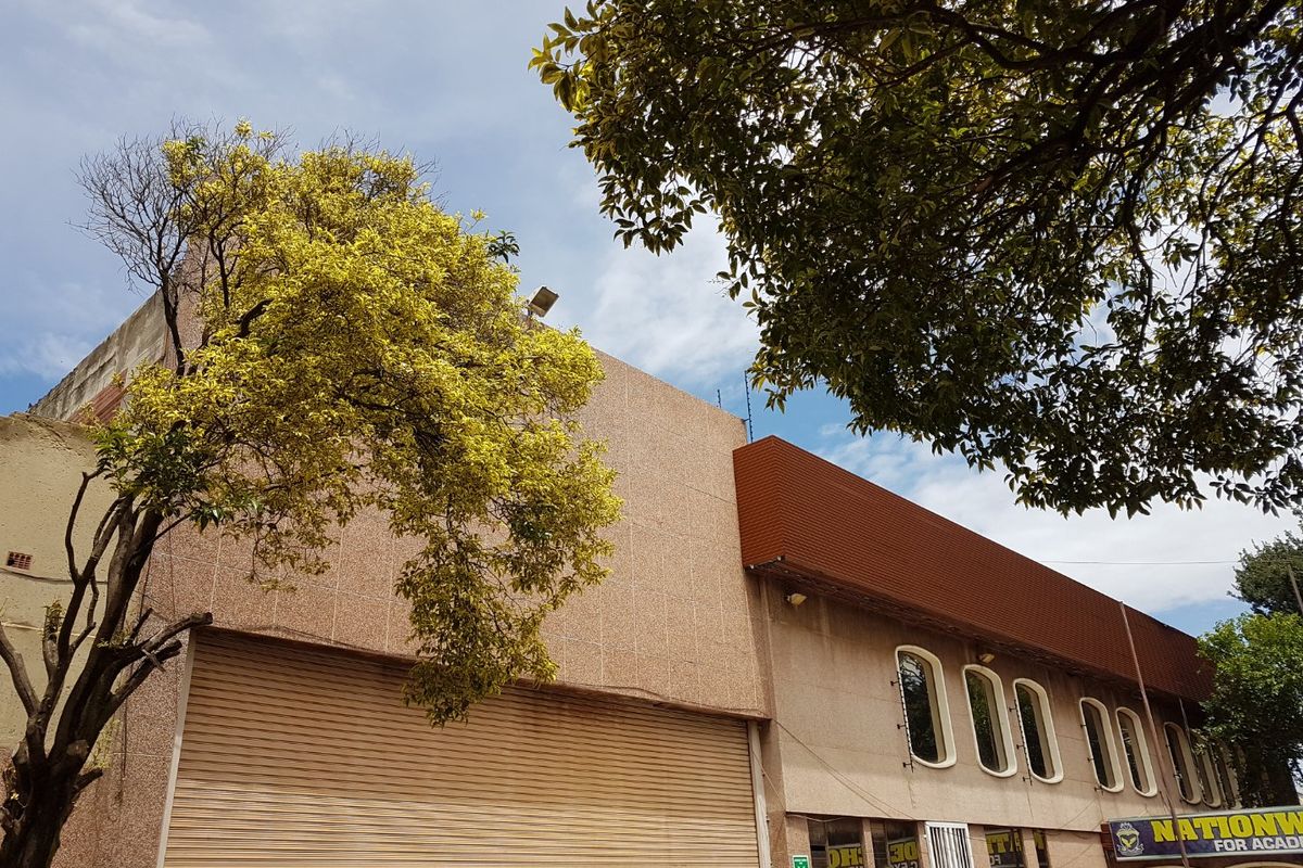 Prime Commercial property - Photo 3