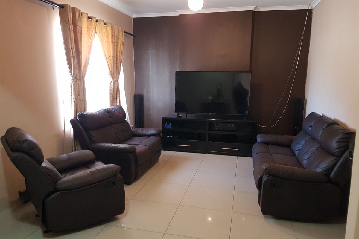 Just move in - Photo 3