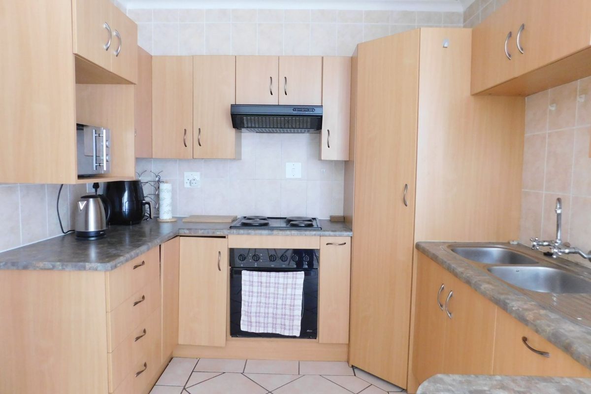 Neat 2-Bedroom Apartment in a Secure Complex, For Sale  Rent-to-Buy Option Available - Photo 4