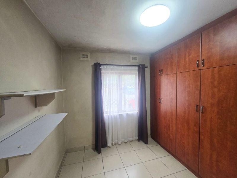 Convenient Ground-Floor Living in the Heart of Tongaat - Photo 6