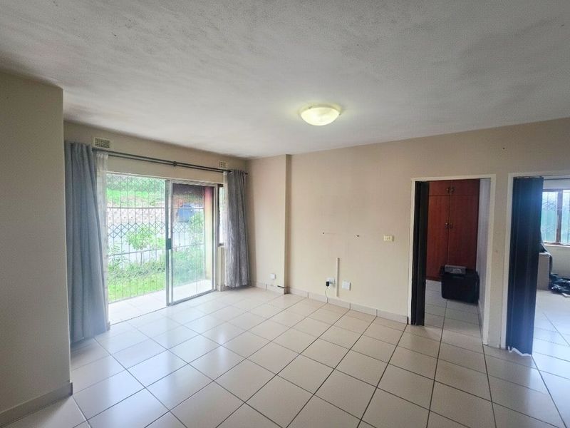 Convenient Ground-Floor Living in the Heart of Tongaat - Photo 2