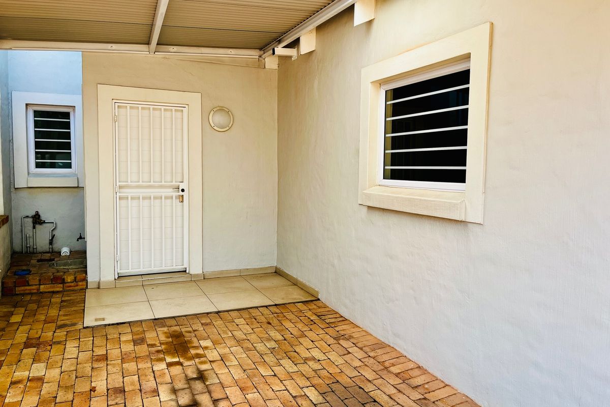 3-Bedroom Duplex Townhouse For Sale in Bryanston - Photo 2
