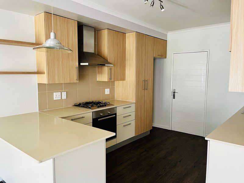 3-Bedroom Duplex Townhouse For Sale in Bryanston - Photo 7