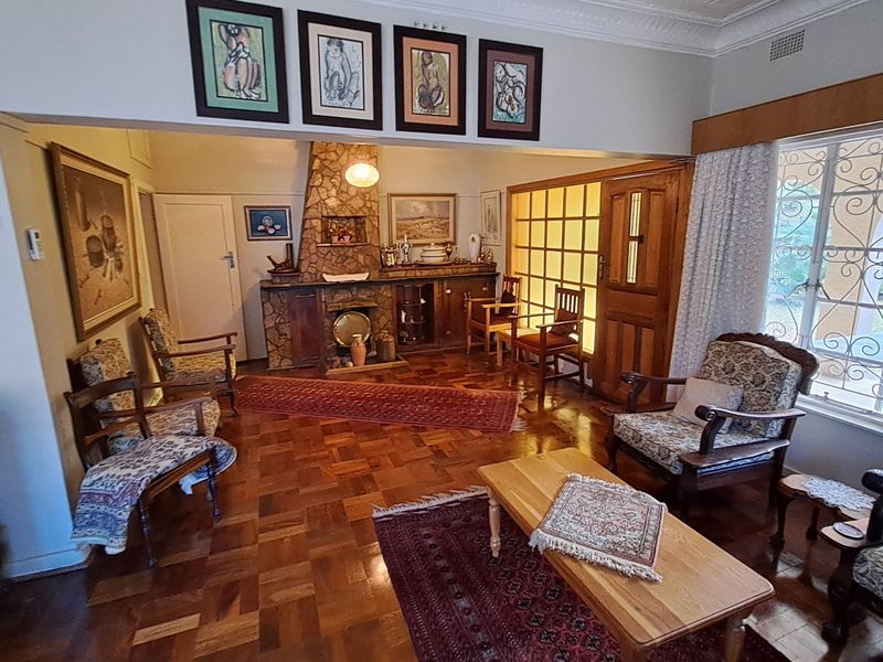 INVESTMENT HOME IN WESTDENE, BLOEMFONTEIN - Photo 10