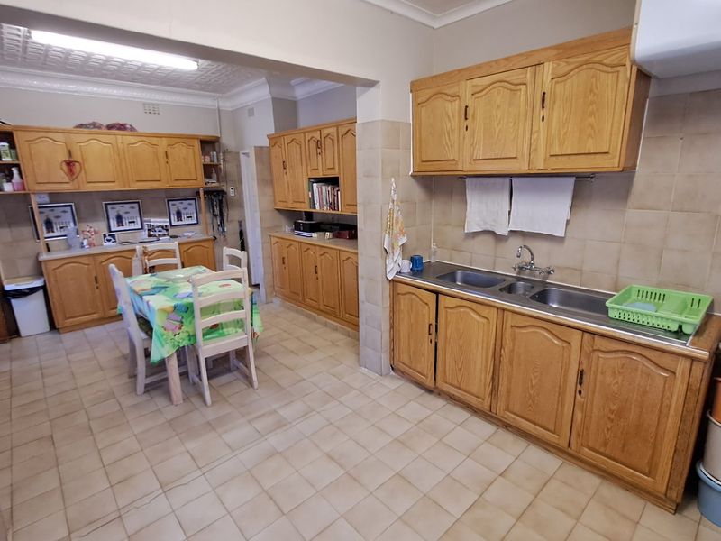 INVESTMENT HOME IN WESTDENE, BLOEMFONTEIN - Photo 7