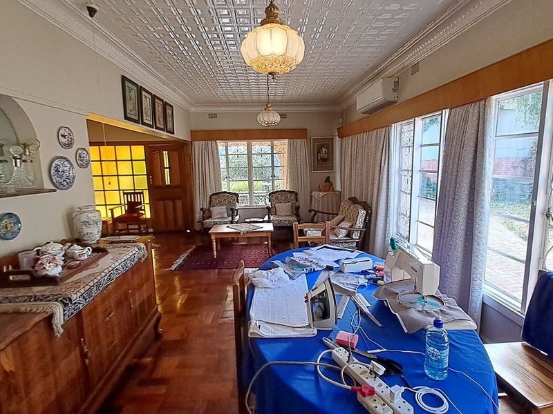 INVESTMENT HOME IN WESTDENE, BLOEMFONTEIN - Photo 8