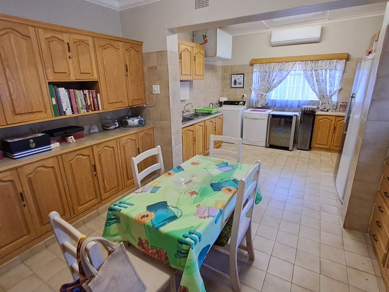 INVESTMENT HOME IN WESTDENE, BLOEMFONTEIN - Photo 6