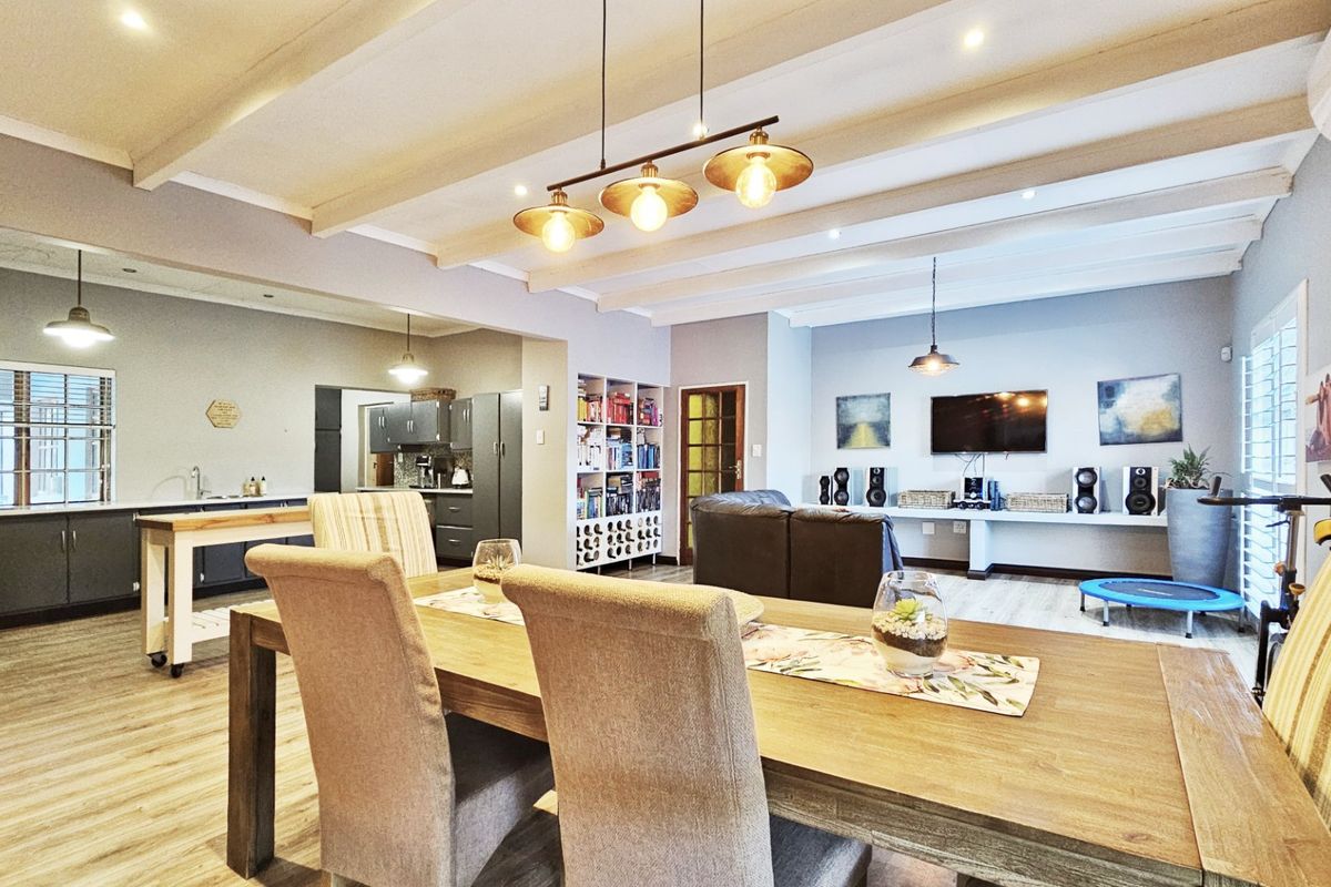 Pilgrims Rest in Three Rivers Proper. - Photo 4