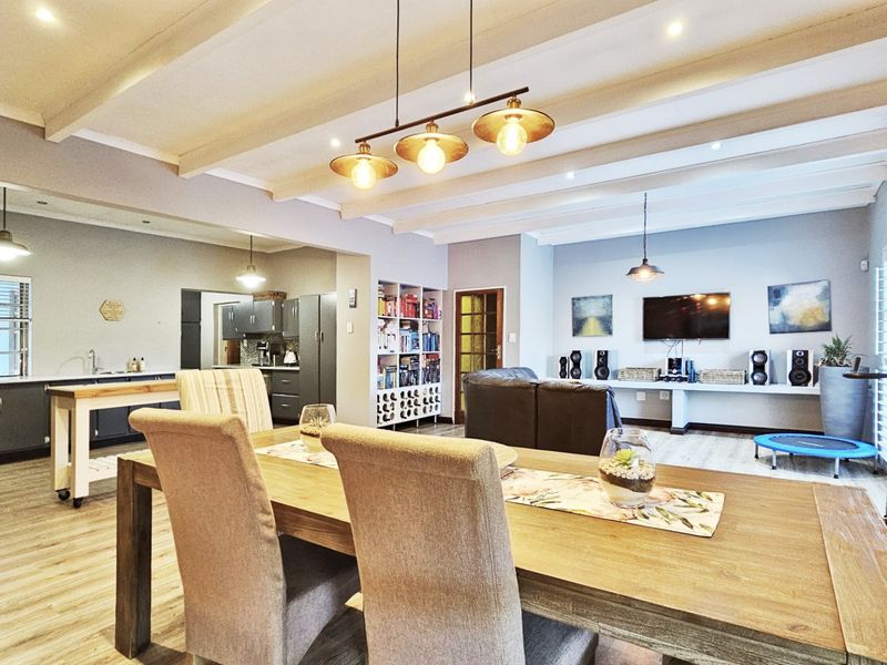 Pilgrims Rest in Three Rivers Proper. - Photo 4