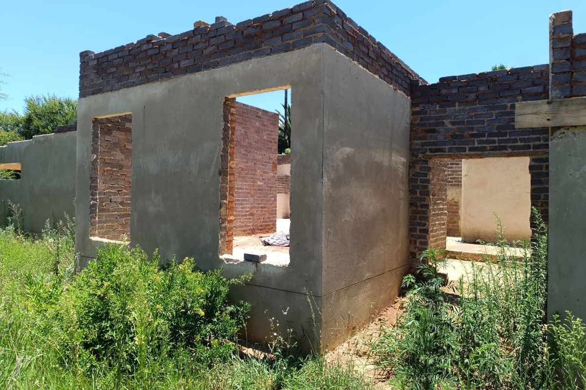 Family house under construction  - Photo 3