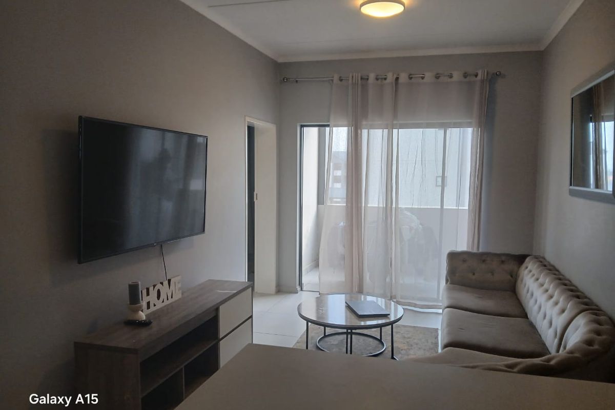 2 Bedroom Apartment for Sale in Carlswald - Photo 5