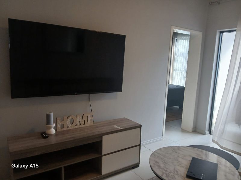 2 Bedroom Apartment for Sale in Carlswald - Photo 9