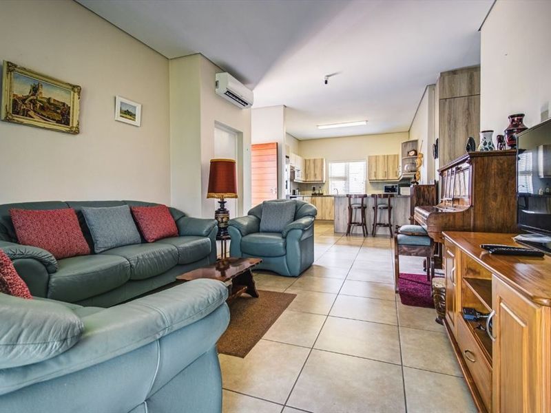 Charming Family Home with Modern Comforts - Photo 2