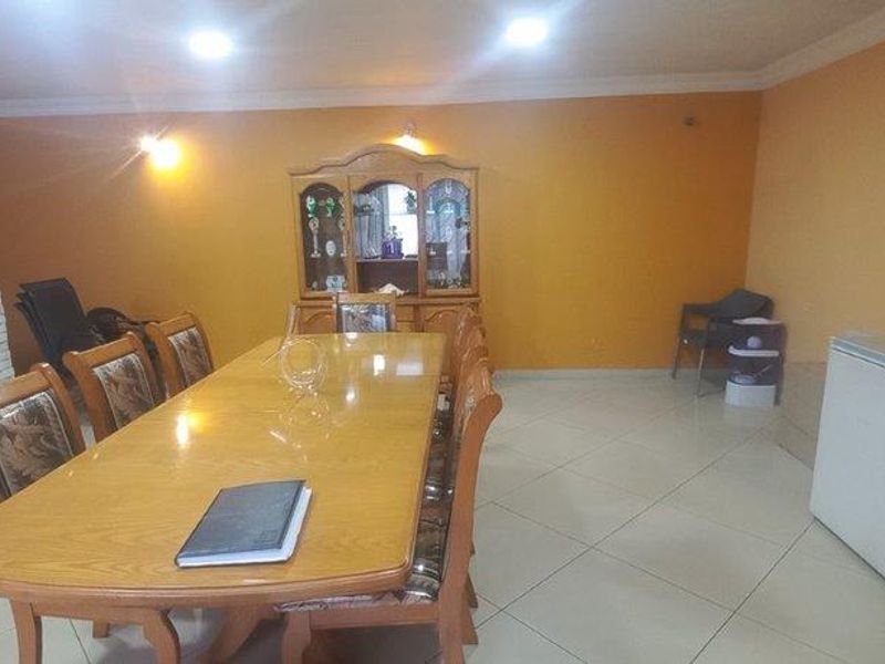 3-bedroom home in Lenasia Ext.10  Welcome to Your Dream Home! The Ultimate Lenasia Experience Awaits!  - Photo 3