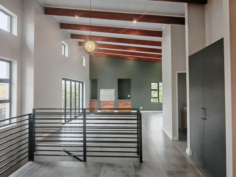 Spacious, comfortable family duets, combined with luxury living. - Photo 4