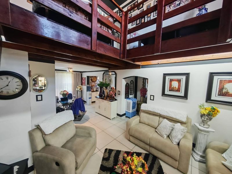 For Sale in Eveleigh – Spacious Family Home in Secure Estate - Photo 7