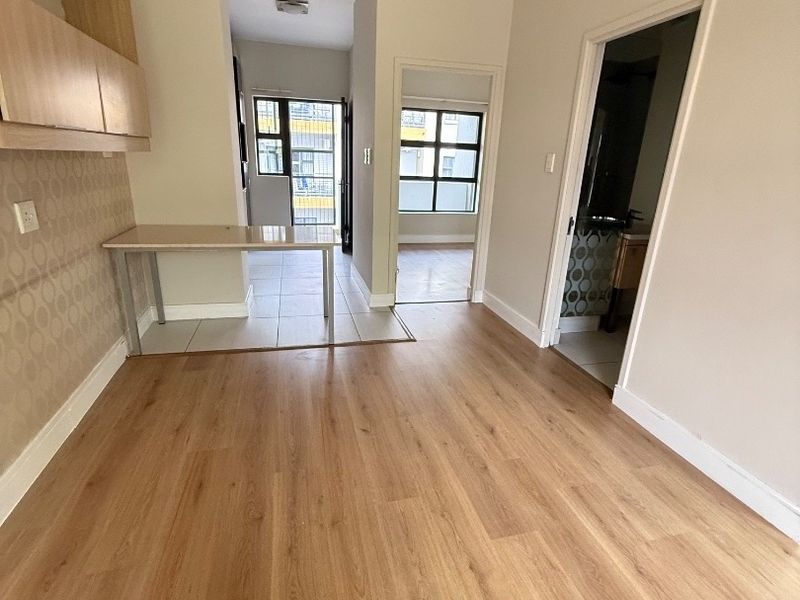 1 bedroom apartment in Rivonia. - Photo 5