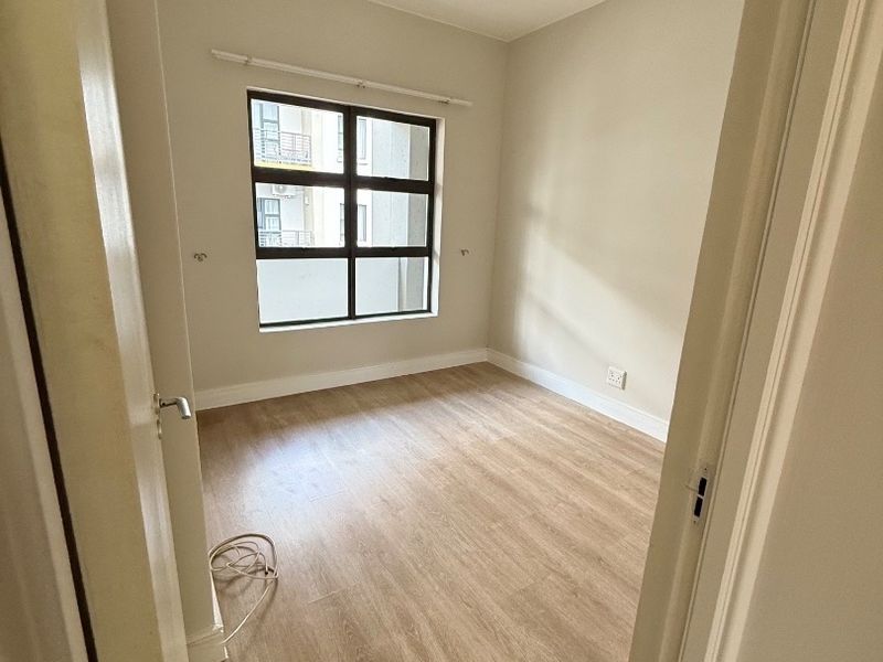 1 bedroom apartment in Rivonia. - Photo 9