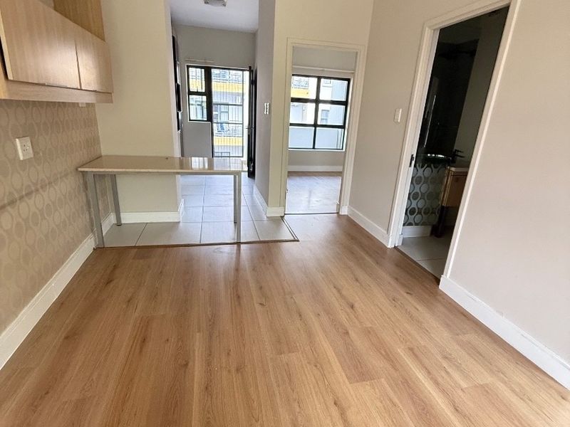 1 bedroom apartment in Rivonia. - Photo 7