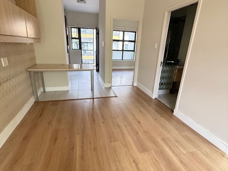 1 bedroom apartment in Rivonia. - Photo 6