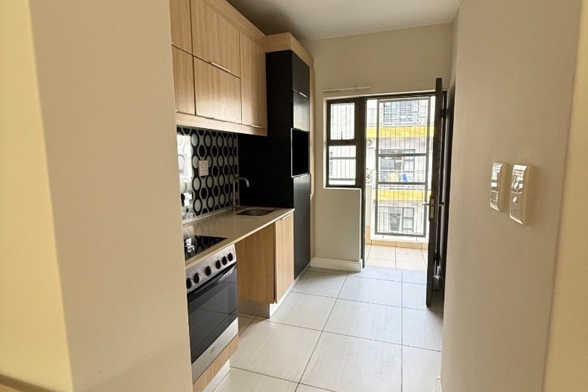 1 bedroom apartment in Rivonia. - Photo 4