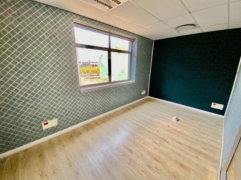 Prime Office Space To Let In Menlyn - Photo 8