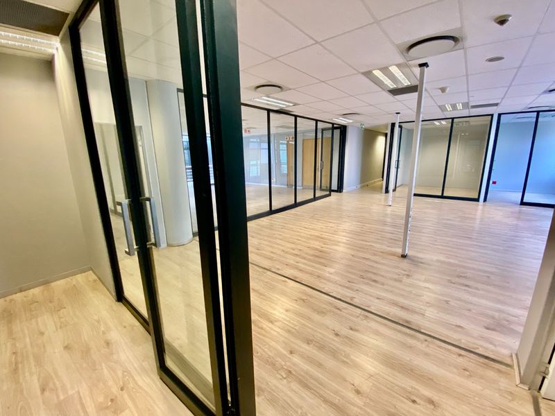 Prime Office Space To Let In Menlyn - Photo 7