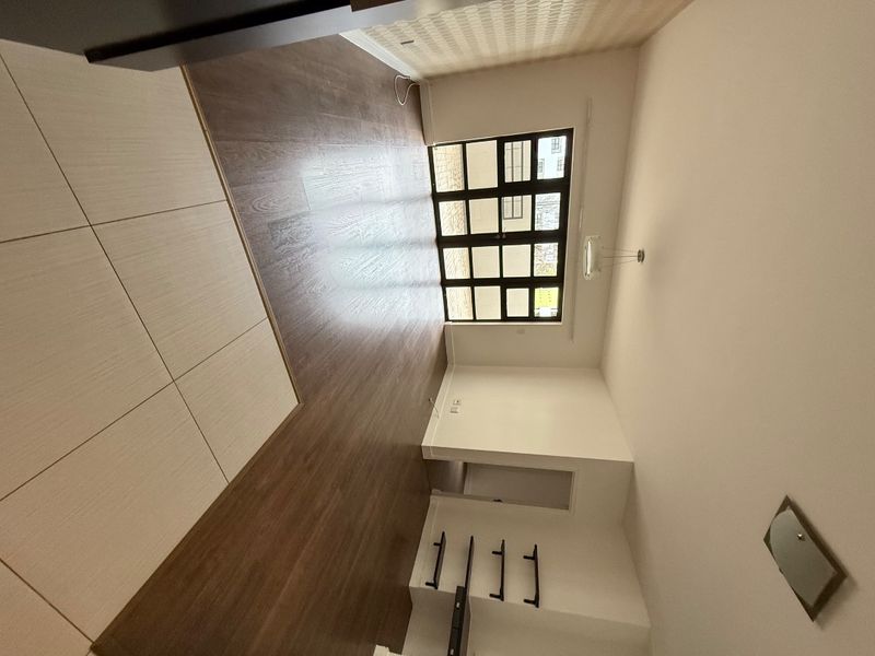 2 bedroom apartment in Rivonia. - Photo 10