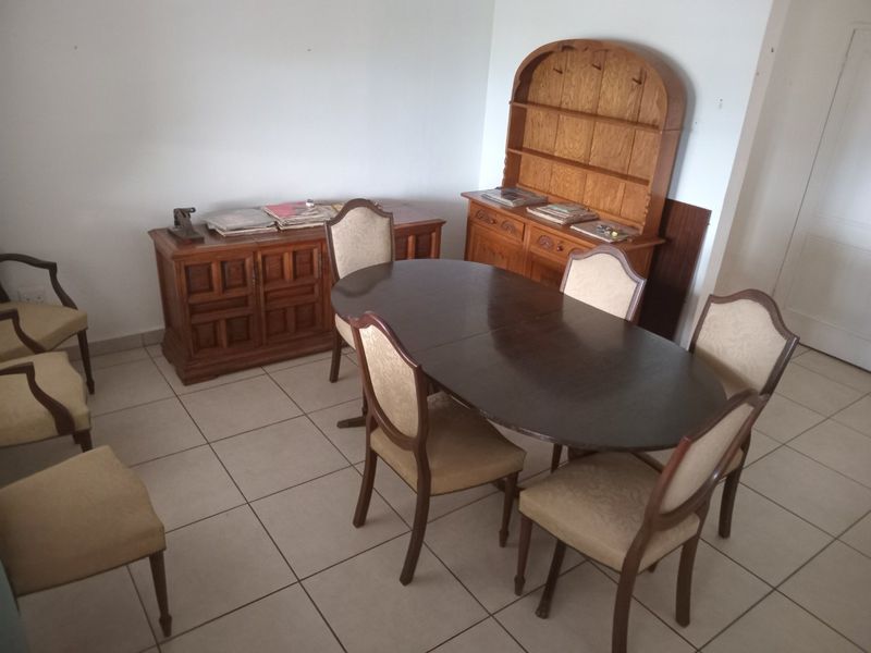 Versatile Knysna Central Home with Lagoon Views and One Bedroom Flatlet - Photo 9