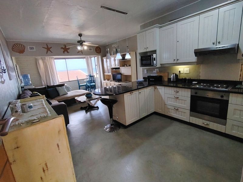 Lock-up-and-go or permanent living at it's best.  - Photo 2