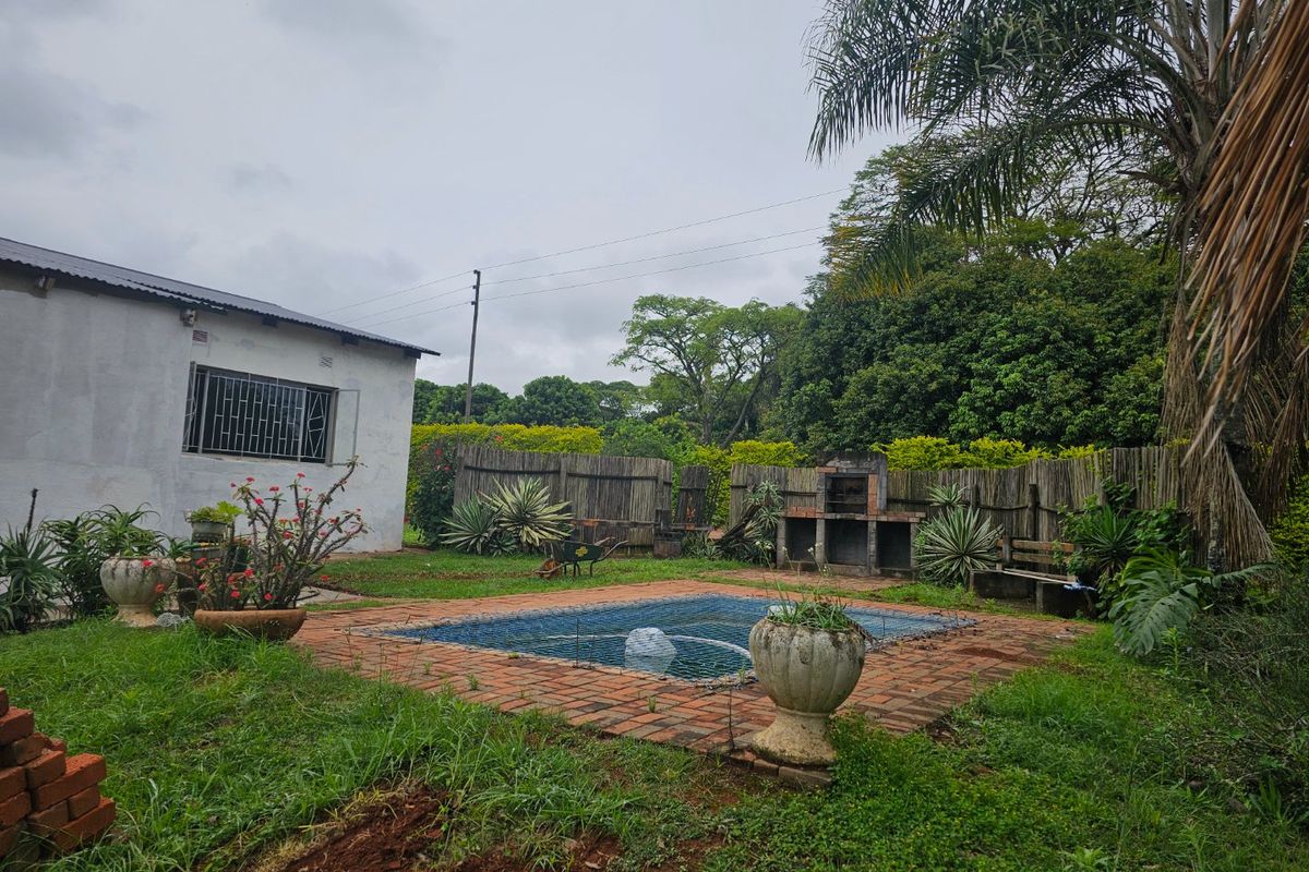 Farmstyle House, Newly Renovated, Close To Town - Photo 2