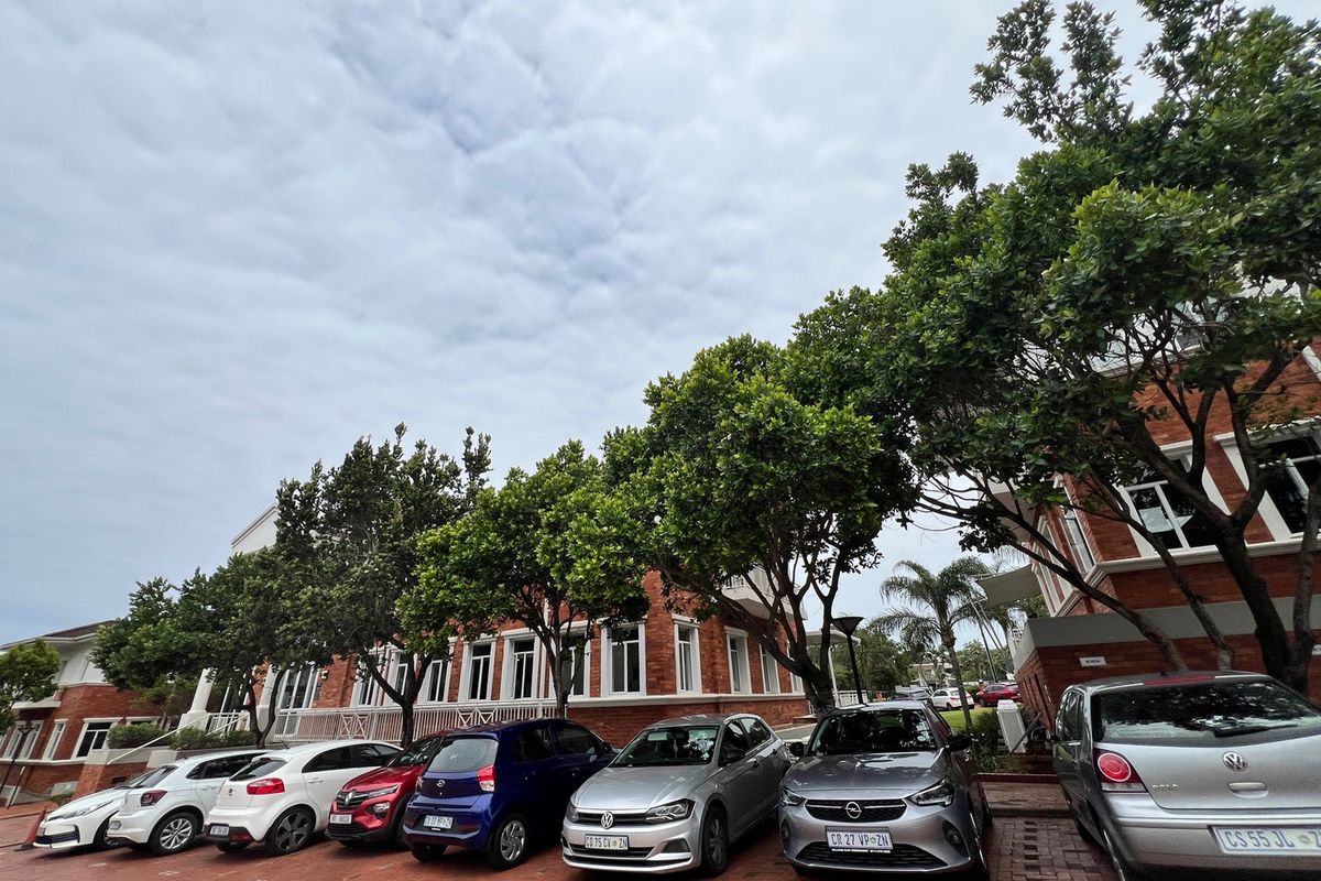 992.13m2 A-Grade Office FOR LEASE in La Lucia - Photo 4