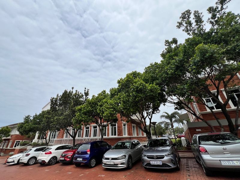 992.13m2 A-Grade Office FOR LEASE in La Lucia - Photo 4