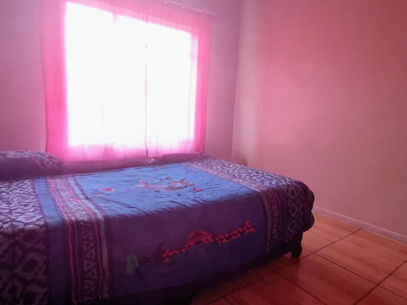 Ultimate Investment Opportunity, 3 Bedroom House with Flatlet in Sonlandpark. - Photo 6