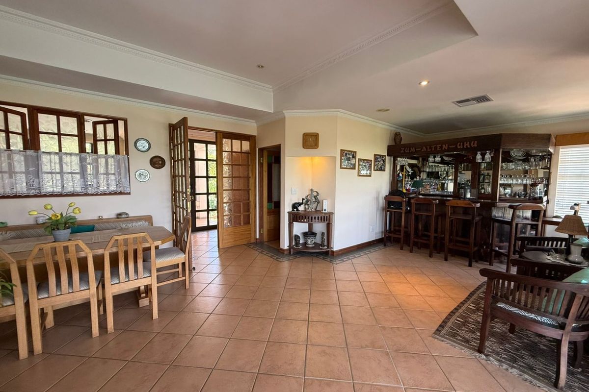 4 Bedroom House for sale in Caribbean beach club - Photo 5