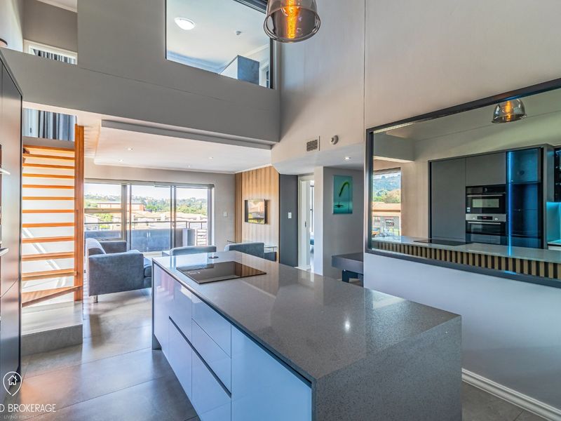 Stylish 3 Bedroom Apartment For Sale in Bedfordview - Photo 4