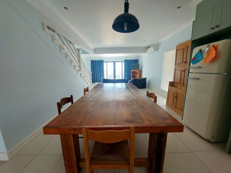 Modern Seaside Home with Panoramic Ocean Views in Sandy Point Estate - Photo 3