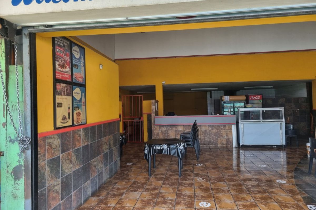 COMMERCIAL PROPERTY FOR SALE - Photo 3