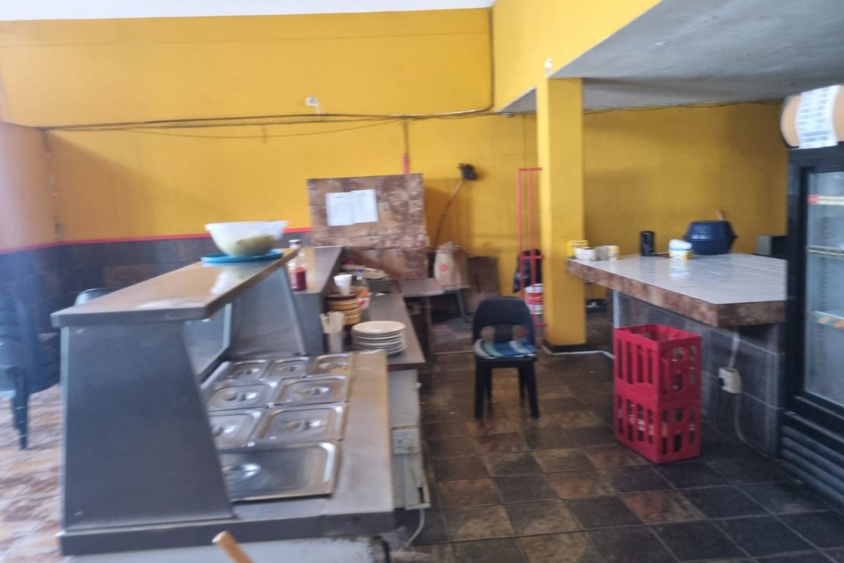 COMMERCIAL PROPERTY FOR SALE - Photo 4